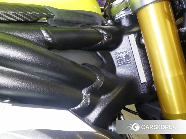 Проданный Triumph SPEED TRIPLE RX id 4199522 из Японии, фото 13