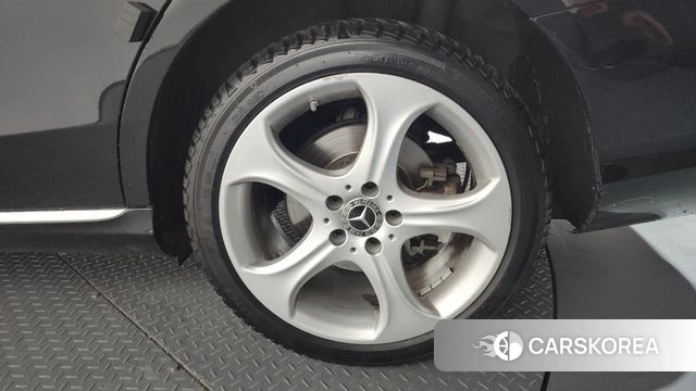 Mercedes-Benz C-Class W205 id 4596354 из Кореи 13