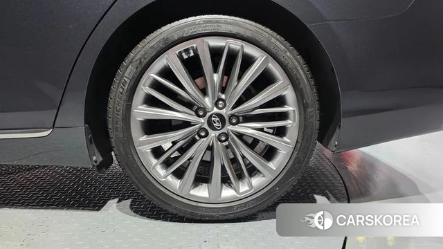 Hyundai Grandeur IG id 4732901 из Кореи 13