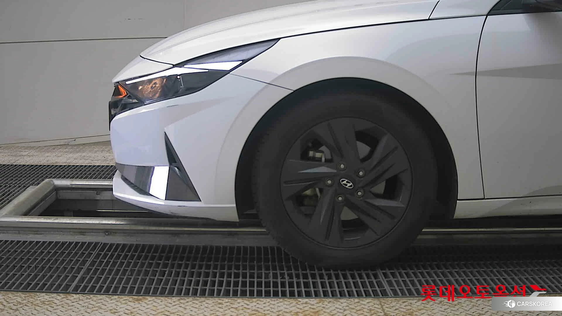 Hyundai Avante id 4289483 из Кореи 13