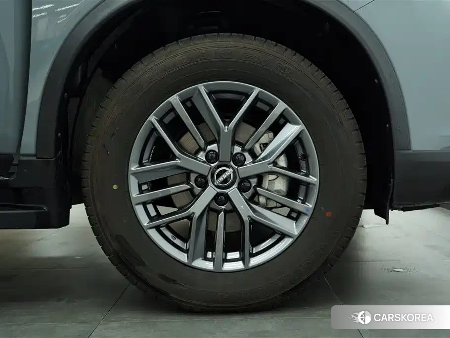 Nissan Qijun id 4664633 из Китая 13