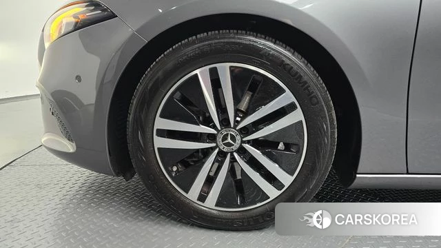 Mercedes-Benz A-Class W177 id 4293823 из Кореи 13