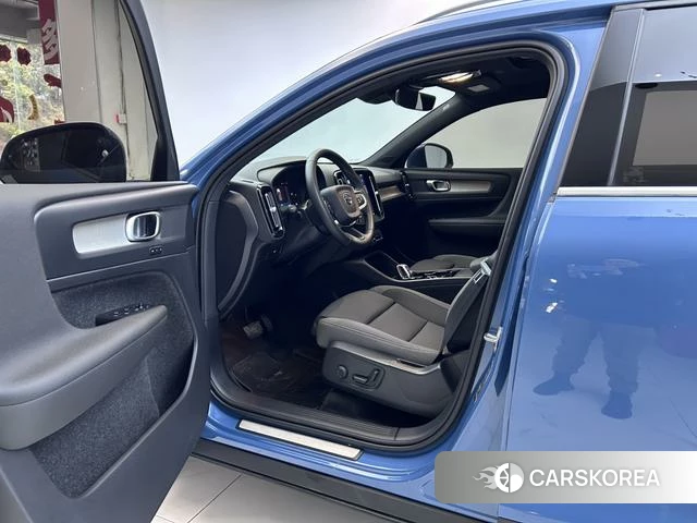 Volvo XC40 id 3927129 из Китая 13