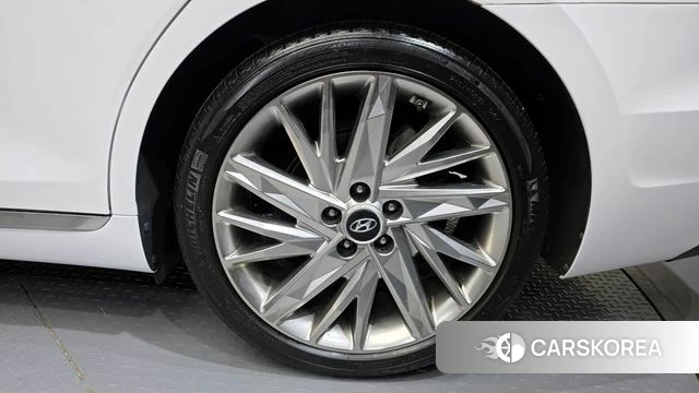 Hyundai The New Grandeur IG id 4195751 из Кореи 13