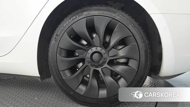 Tesla Model 3 id 4745056 из Кореи 13