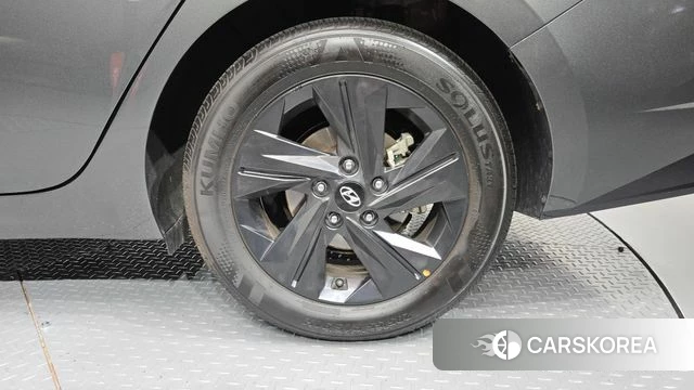 Hyundai Avante Hybrid (CN7) id 4917569 из Кореи 13