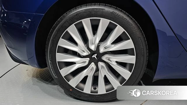 Tesla Model 3 id 4539702 из Кореи 13