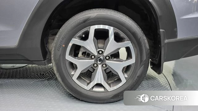 Ssangyong The New Torres id 4739644 из Кореи 13
