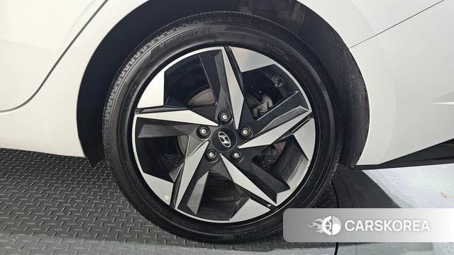 Hyundai Avante Hybrid (CN7) id 4614026 из Кореи 13