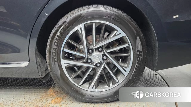 Hyundai The New Grandeur IG id 4894773 из Кореи 13