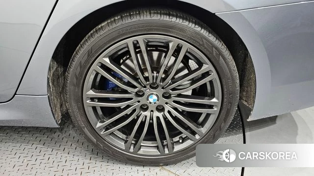 BMW 5 Series (G30) id 4410794 из Кореи 13