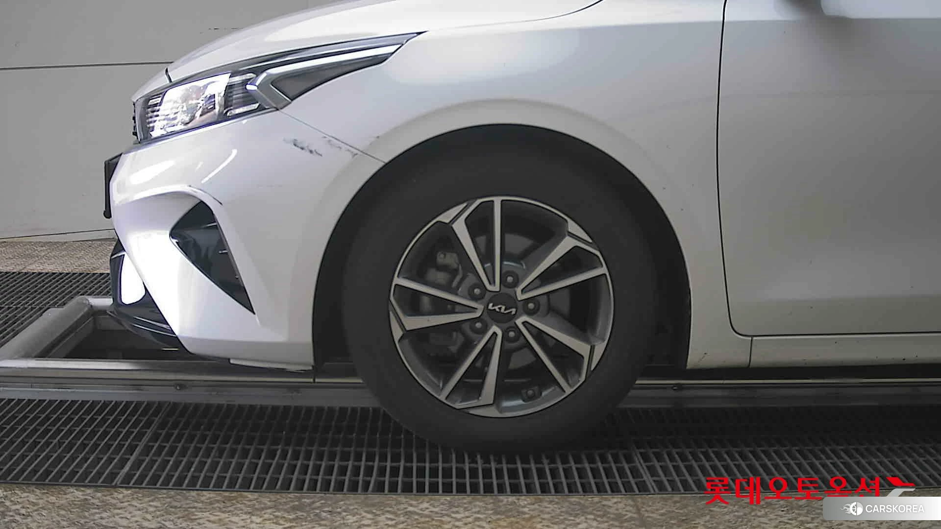 Kia K3 id 3888381 из Кореи 13