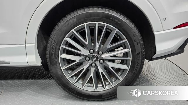Audi Q3 (F3) id 4711278 из Кореи 13