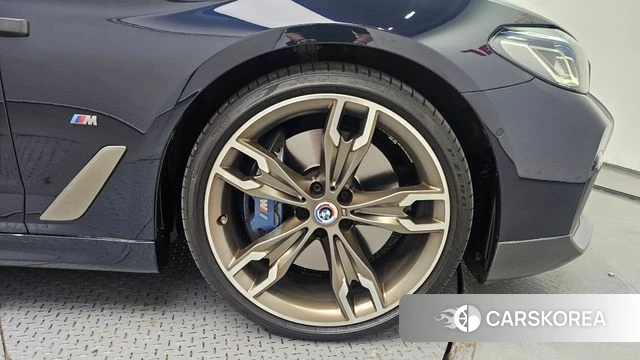BMW 5 Series (G30) id 4712562 из Кореи 13