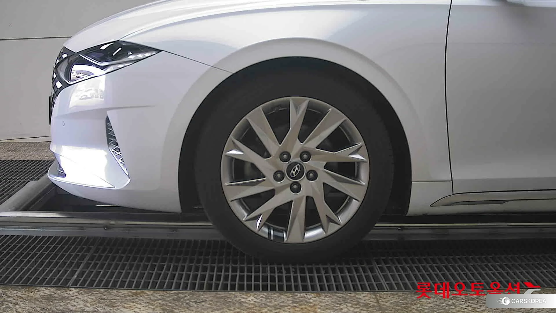 Hyundai Grandeur Hybrid id 3875705 из Кореи 13