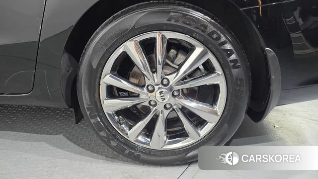 Kia The New Carnival id 4737528 из Кореи 13