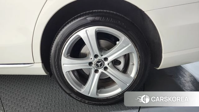 Mercedes-Benz E-Class W213 id 4251268 из Кореи 13