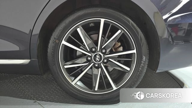 Hyundai The New Grandeur IG id 4355764 из Кореи 13