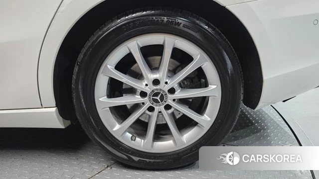 Mercedes-Benz A-Class W177 id 4864973 из Кореи 13