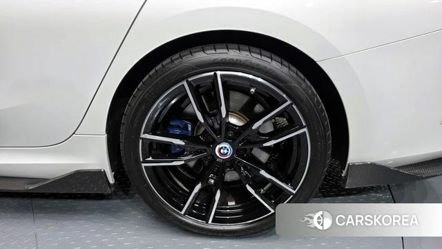 BMW 3 Series (G20) id 4281137 из Кореи 13