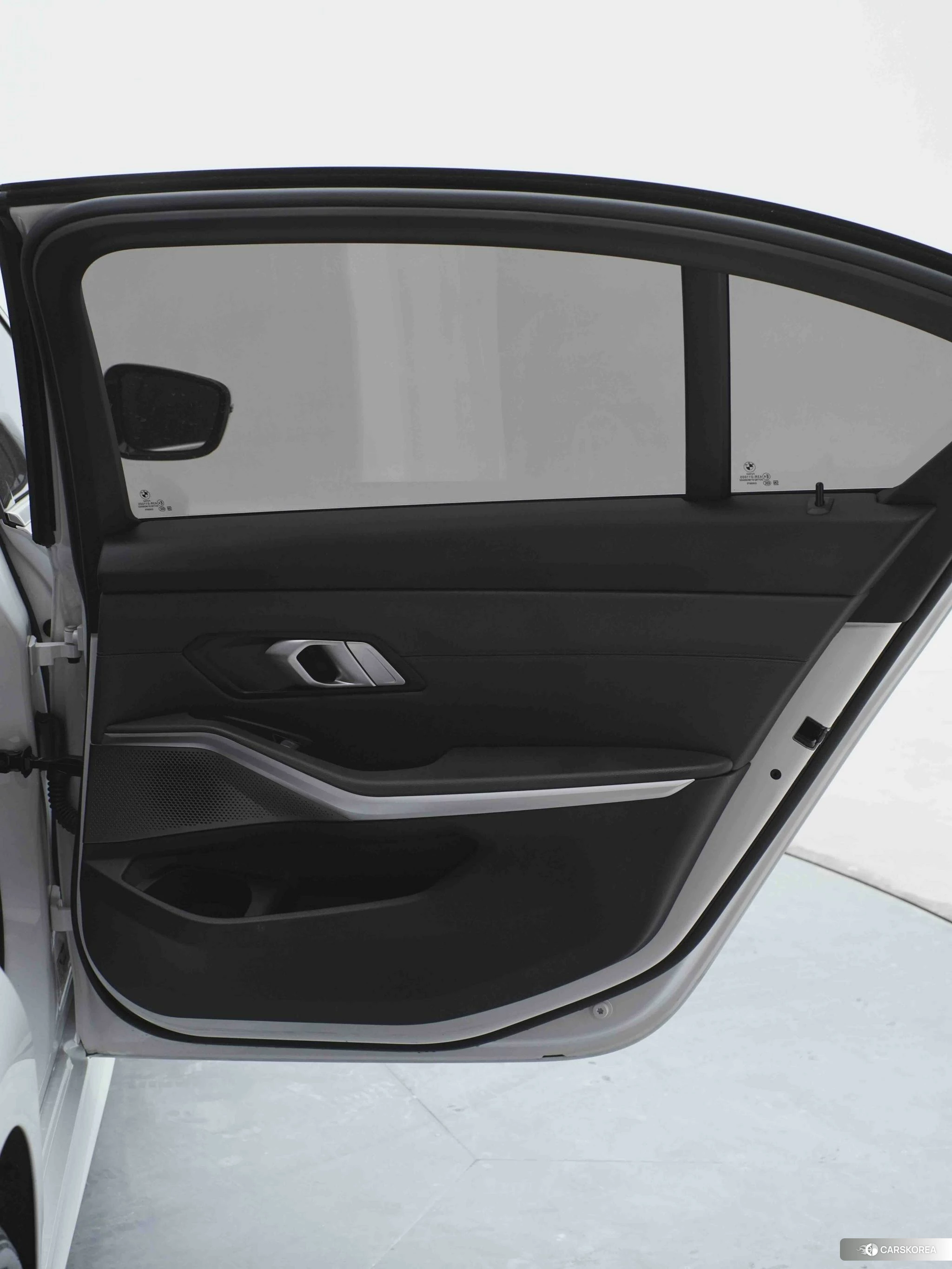 BMW 3 series id 4407632 из Китая 13