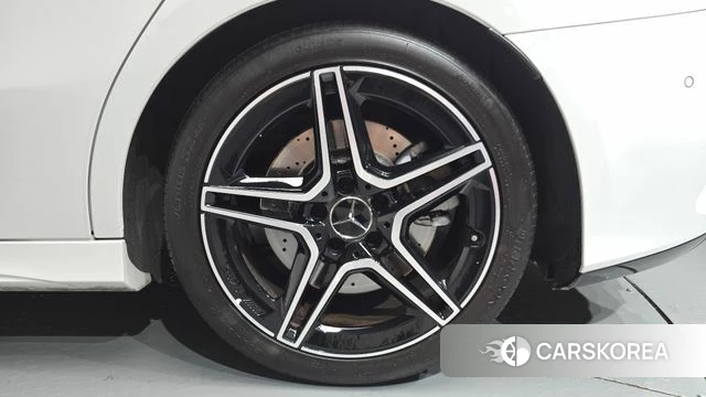 Mercedes-Benz A-Class W177 id 4542036 из Кореи 13