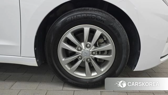 Hyundai The New Avante AD id 4543078 из Кореи 13