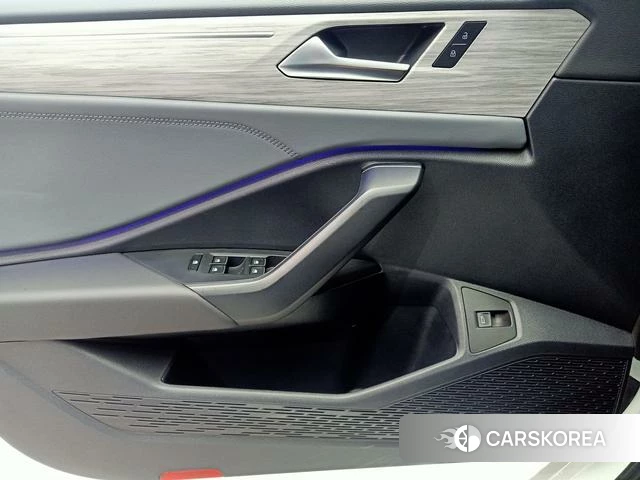Volkswagen Sagitar id 4313300 из Китая 13