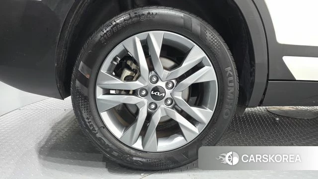 Kia Seltos id 4585844 из Кореи 13