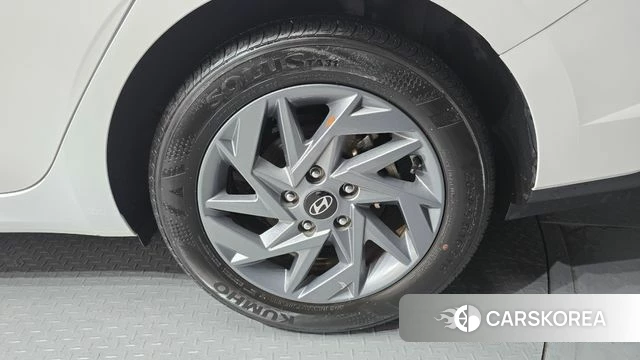 Hyundai The New Avante (CN7) id 4480250 из Кореи 13