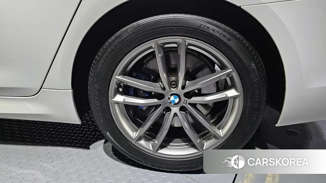 BMW 5 Series (G30) id 4318278 из Кореи 13
