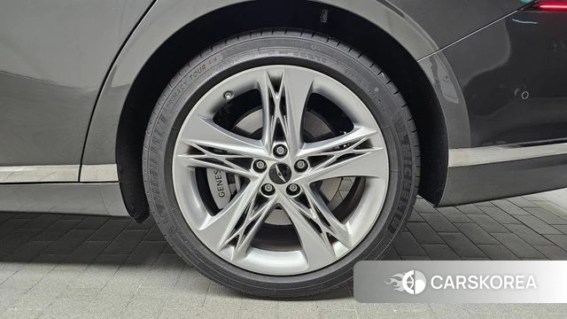 Genesis G90 (RS4) id 4185661 из Кореи 13