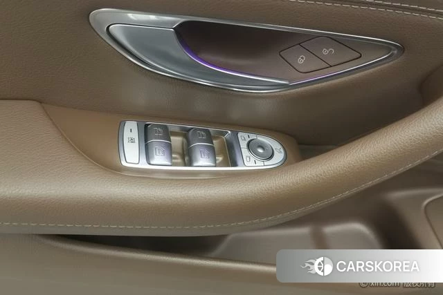 Mercedes-Benz E-class id 4261574 из Китая 13