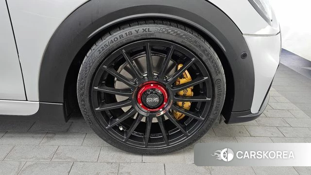 Mini Cooper S id 4231654 из Кореи 13