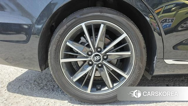 Hyundai The New Grandeur IG id 4203375 из Кореи 13