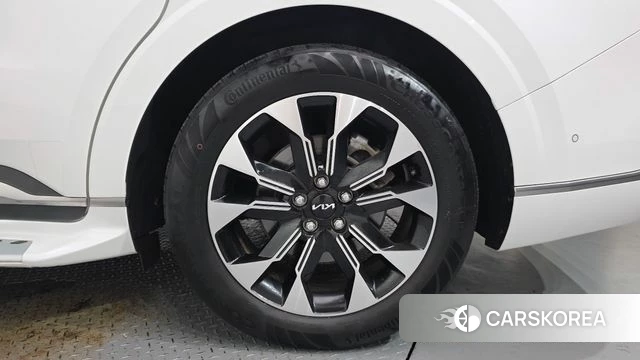 Kia Carnival 4th generation id 4550148 из Кореи 13