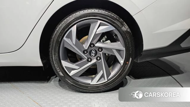 Hyundai The New Avante (CN7) id 4719646 из Кореи 13