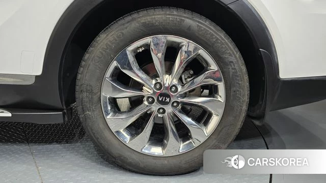 Kia The New Sorento id 4203957 из Кореи 13