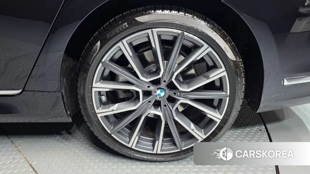 BMW 7 Series (G11) id 4593458 из Кореи 13