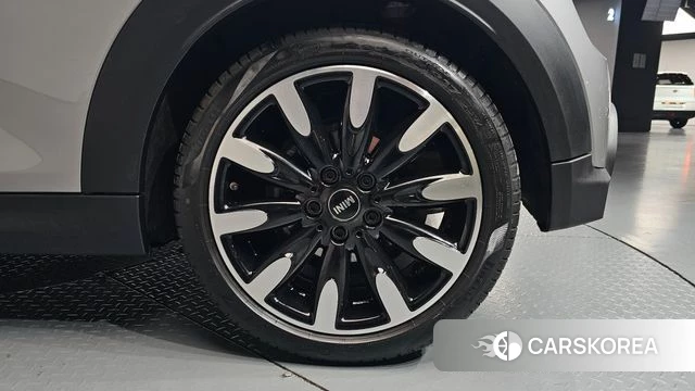 Mini Cooper S id 4243610 из Кореи 13