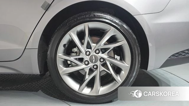 Genesis The New G70 id 4382933 из Кореи 13