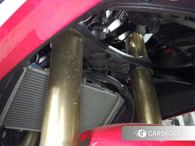 Honda CBR400R id 4184943 из Японии 13