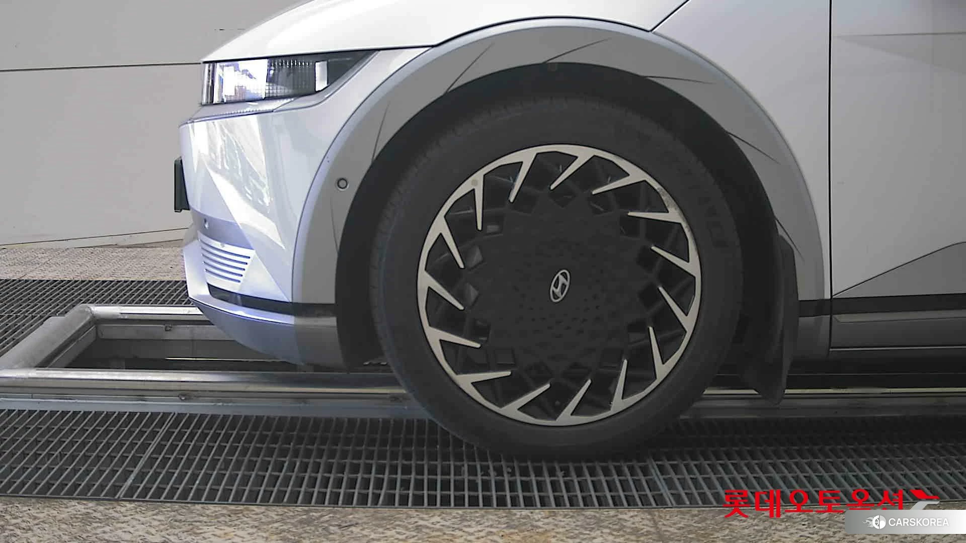 Hyundai IONIQ 5 id 3882057 из Кореи 13