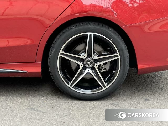 Mercedes-Benz Class C id 4219260 из Китая 13