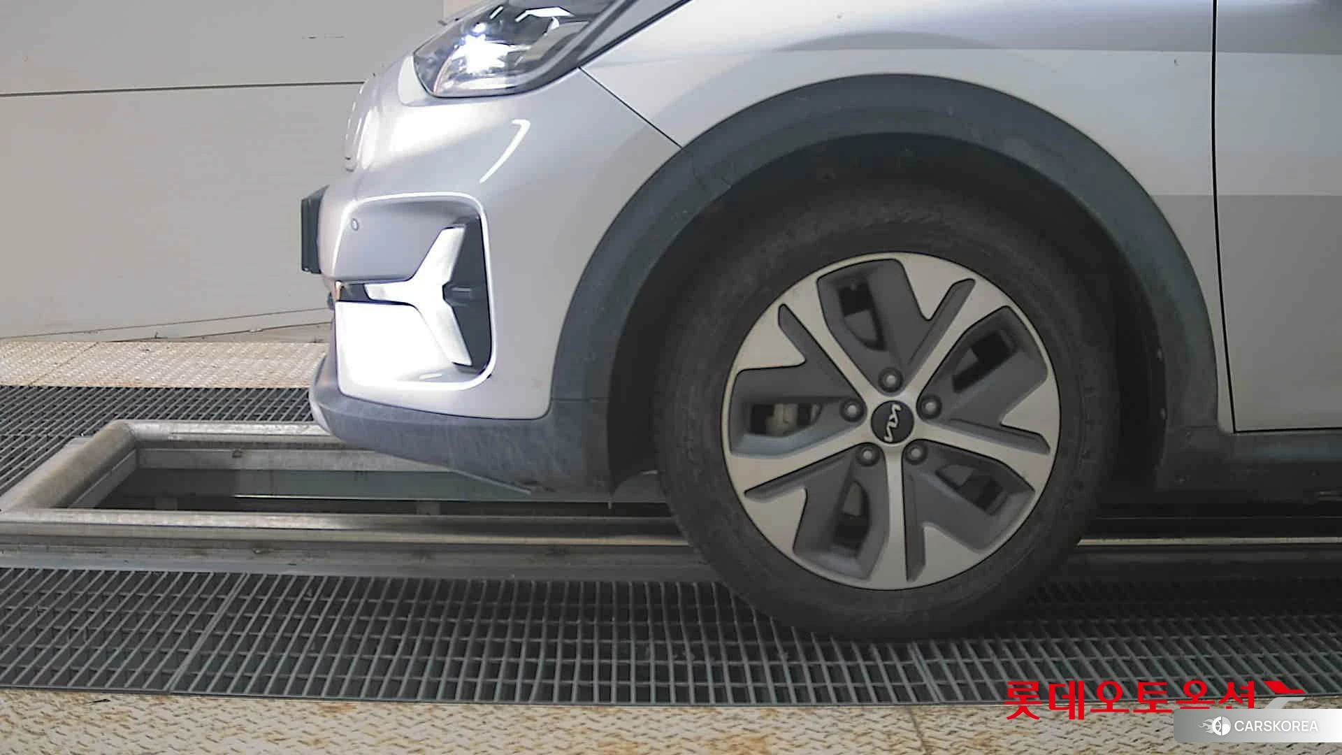 Kia Niro Plus id 4669086 из Кореи 13