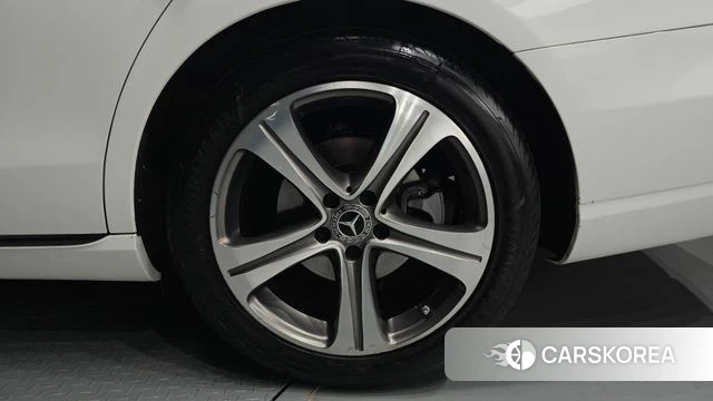 Mercedes-Benz E-Class W213 id 4225387 из Кореи 13
