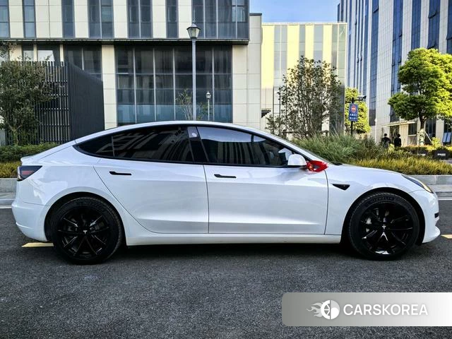 Tesla Model 3 id 4190389 из Китая 13