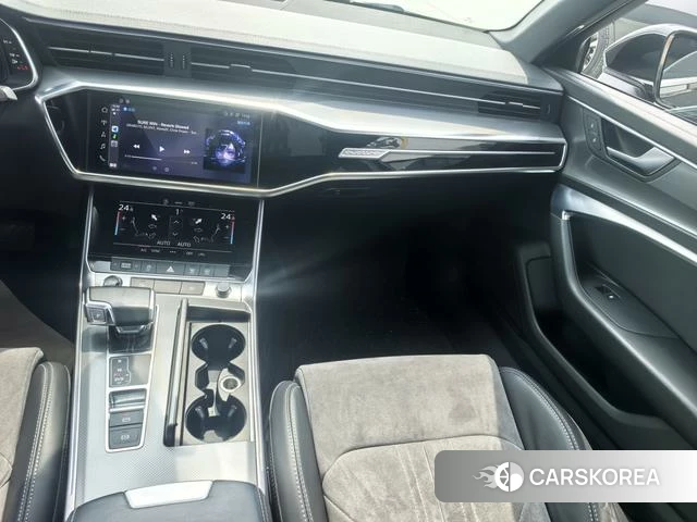 Audi A6L id 4334918 из Китая 13