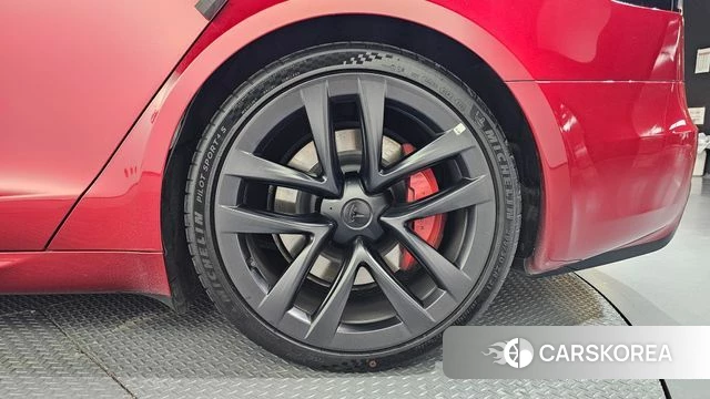 Tesla Model S id 4630774 из Кореи 13
