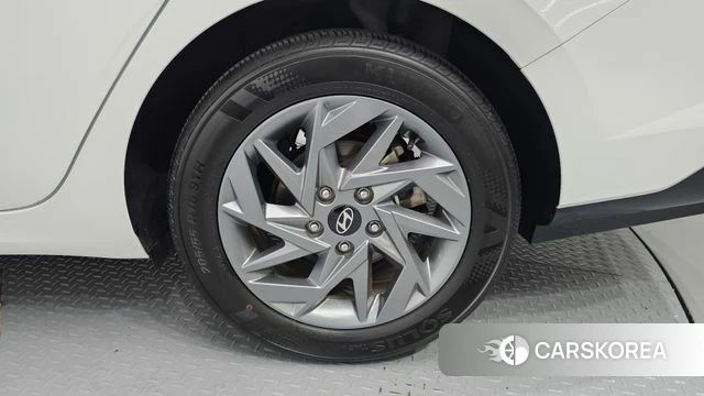 Hyundai The New Avante (CN7) id 4602443 из Кореи 13